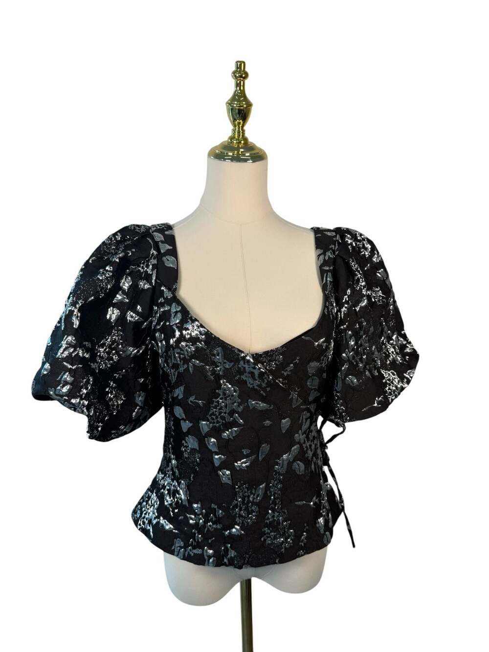Jonathan Simkhai Black and Silver Metallic Floral Puff Sleeve Top Size 6